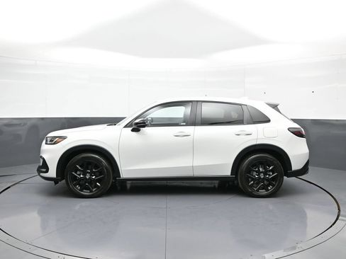 Certified 2024 Honda HR-V Sport image 9