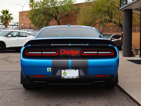 Used 2018 Dodge Challenger SRT Hellcat RWD image 12