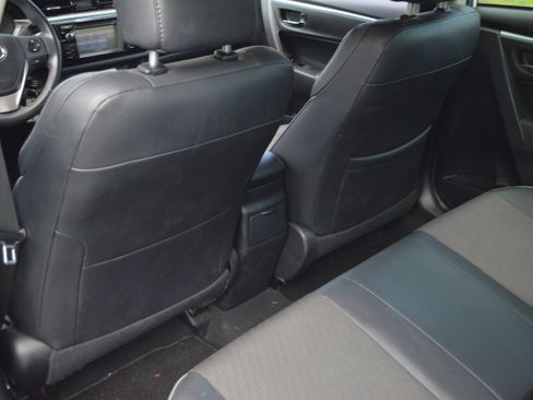 Used 2015 Toyota Corolla S FWD image 29