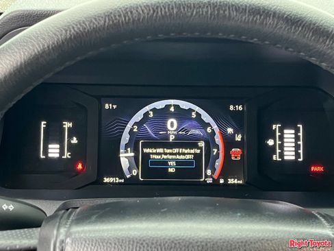 Certified 2025 Toyota 4Runner SR5 AWD/4WD image 25