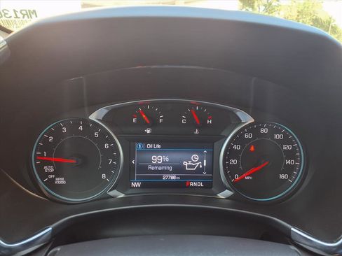 Used 2024 Chevrolet Equinox LT FWD image 27