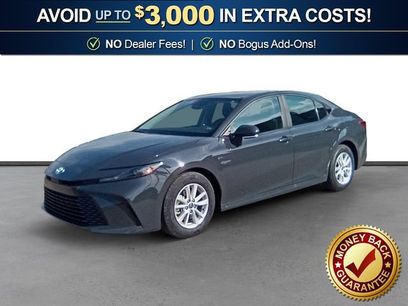Used 2025 Toyota Camry LE