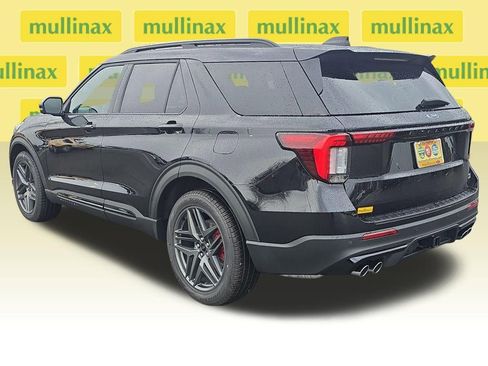 New 2026 Ford Explorer ST w/ Sun And Sound Package image 7