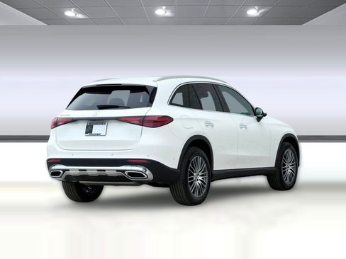 New 2026 Mercedes-Benz GLC 300 image 8