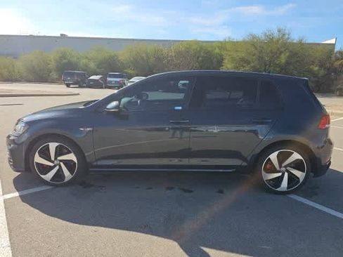 Used 2020 Volkswagen GTI S image 8