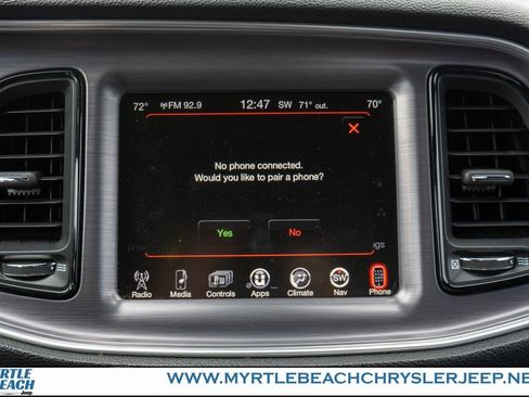 Used 2016 Dodge Challenger R/T w/ Driver Convenience Group image 19