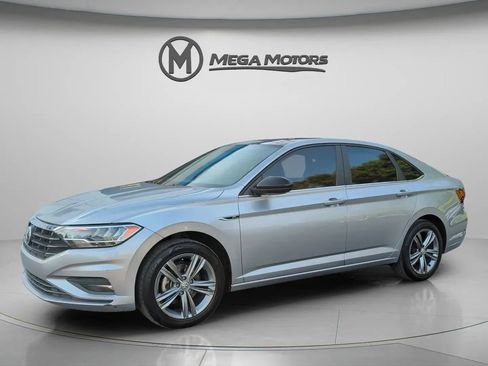 Used 2019 Volkswagen Jetta R-Line image 2