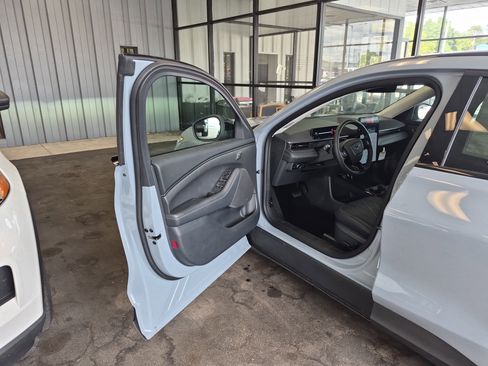 New 2025 Ford Mustang Mach-E Select w/ Comfort Package Lite image 12