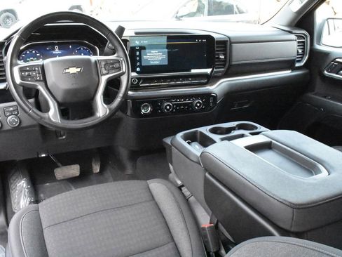 Certified 2024 Chevrolet Silverado 1500 LT w/ Work Truck Package image 21