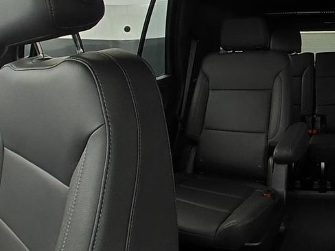 Used 2023 Chevrolet Tahoe LT AWD/4WD image 31