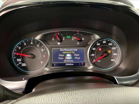 Used 2023 Chevrolet Traverse LT AWD/4WD image 25