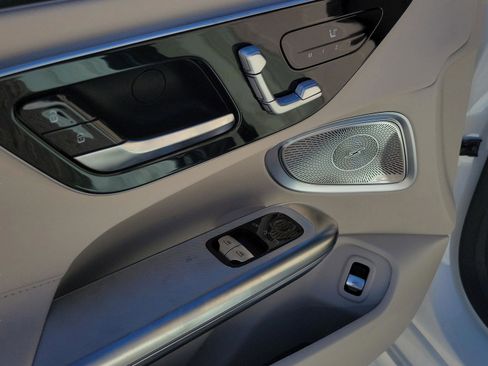 New 2026 Mercedes-Benz CLE 300 4MATIC Coupe image 6