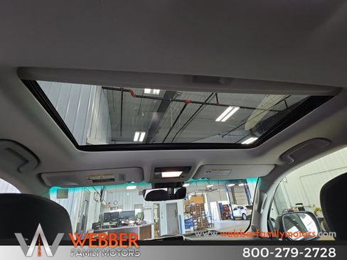 Used 2016 Toyota Land Cruiser w/ Four Season Floor Mat Package AWD/4WD image 30
