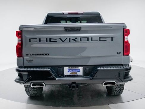 Used 2024 Chevrolet Silverado 1500 LT Trail Boss w/ Convenience Package II image 5