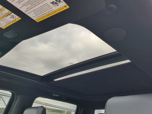 New 2025 Ford F150 Lariat w/ Equipment Group 502A High image 18