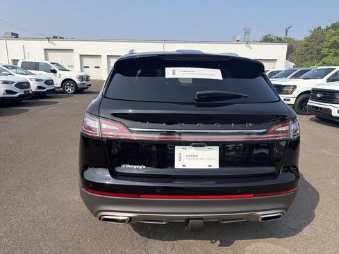 Certified 2023 Lincoln Nautilus Black Label w/ Class II Trailer Tow Package AWD/4WD image 4