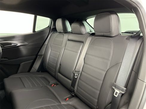 Used 2024 Alfa Romeo Tonale Ti w/ Premium Interior Package image 23