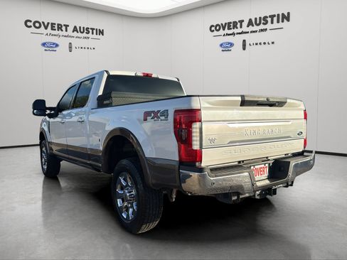 Used 2017 Ford F250 King Ranch w/ King Ranch Ultimate Package AWD/4WD image 3