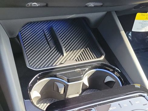 Used 2025 BMW M5 w/ Carbon Package AWD/4WD image 26