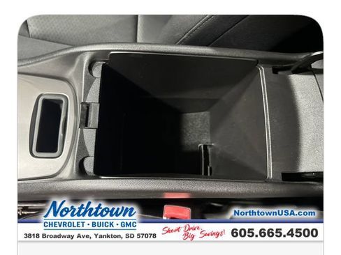 Used 2016 Chevrolet Malibu LT FWD image 26