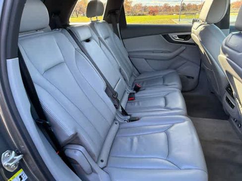 Used 2019 Audi Q7 2.0T Premium Plus w/ Premium Plus Package image 27