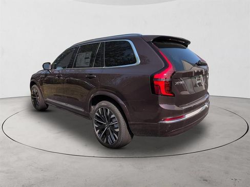 New 2026 Volvo XC90 B5 Plus w/ Protection Package Premier AWD/4WD image 7
