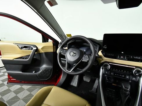New 2025 Toyota RAV4 XLE Premium image 19