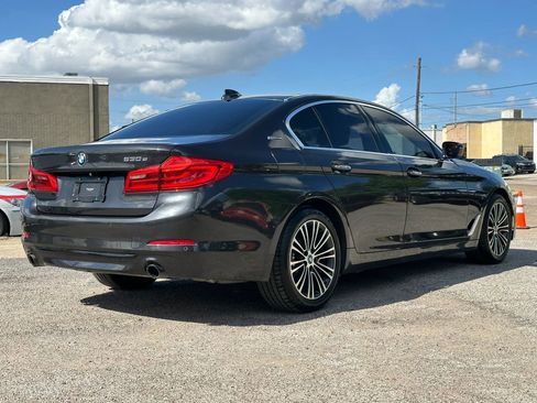 Used 2018 BMW 530e w/ Premium Package 2 image 7