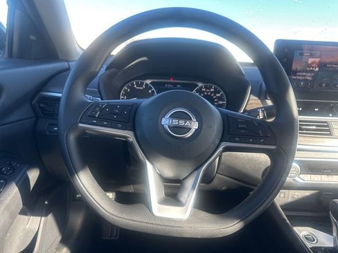 New 2025 Nissan Altima 2.5 SV w/ SV Special Edition Package image 10