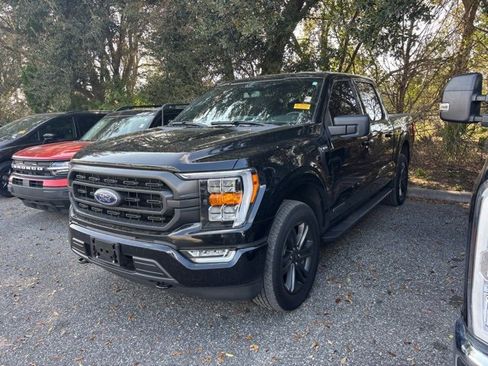 Used 2023 Ford F150 XLT w/ Equipment Group 302A High image 6