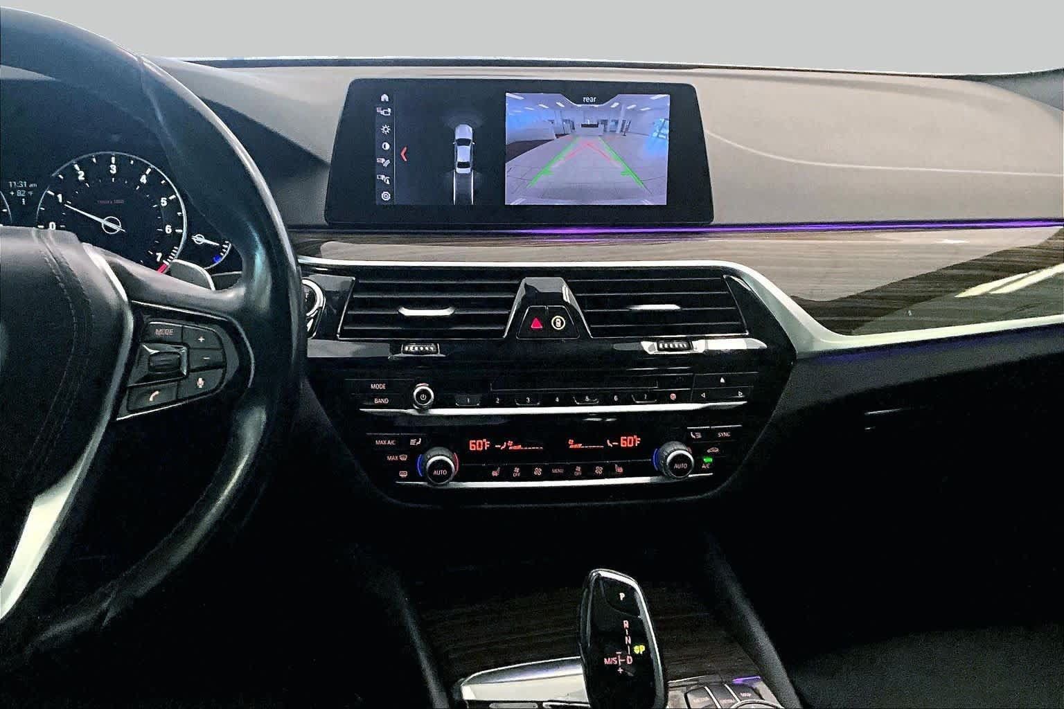 Used 2019 BMW 530i w/ Convenience Package RWD image 6