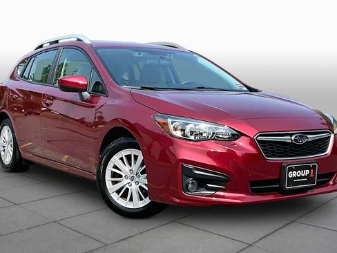 Used 2018 Subaru Impreza 2.0i Premium w/ Eyesight & BSD & Rcta AWD/4WD image 3