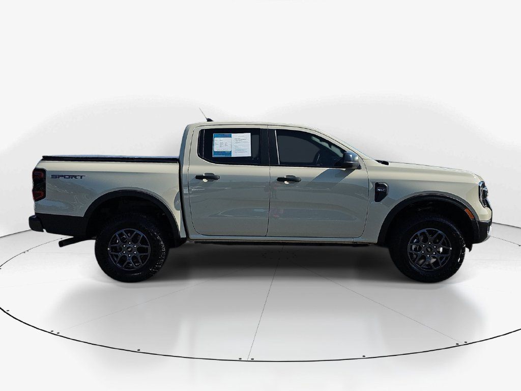 Used 2025 Ford Ranger XLT w/ Equipment Group 301A High RWD image 5