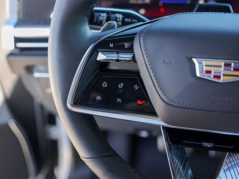 Certified 2025 Cadillac Escalade V w/ LPO, ONYX Package image 14