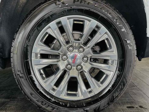 Used 2022 GMC Yukon Denali AWD/4WD image 29