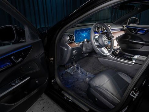 Certified 2025 Mercedes-Benz C 300 Sedan image 13