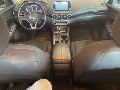 Certified 2022 Nissan Sentra SV FWD image 11