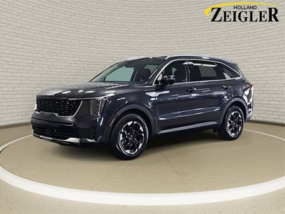 New 2025 Kia Sorento S w/ Panoramic Sunroof Package