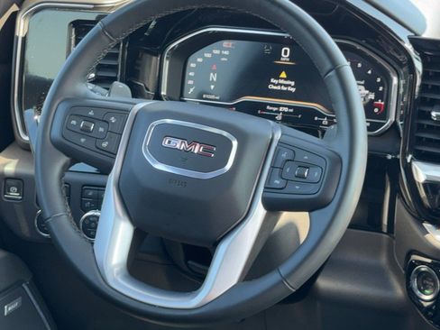 Certified 2025 GMC Sierra 1500 Elevation w/ Elevation Premium Package AWD/4WD image 12
