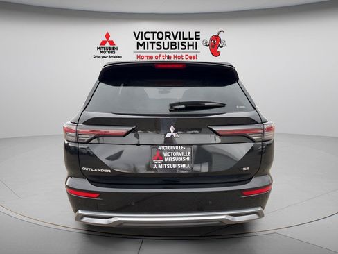 Used 2025 Mitsubishi Outlander SE AWD/4WD image 8