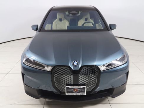 Used 2023 BMW iX xDrive50 w/ Convenience Package AWD/4WD image 60