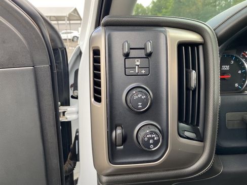 Used 2019 GMC Sierra 2500 Denali w/ Duramax Plus Package image 30