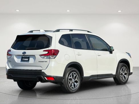Used 2021 Subaru Forester Premium w/ Popular Package #1 AWD/4WD image 5