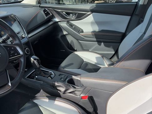 Used 2019 Subaru Crosstrek 2.0i Limited w/ Moonroof Package w/Navigation image 11