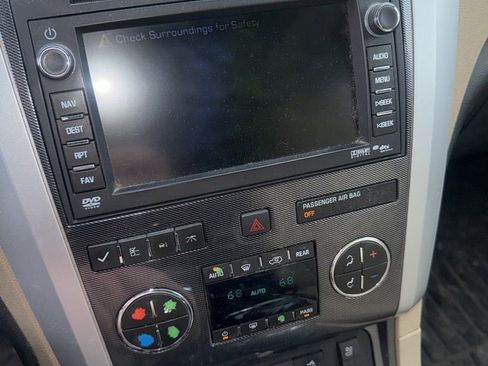 Used 2011 Chevrolet Traverse LTZ w/ LPO, 'HIT The Road' Package image 20