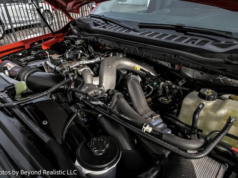 Used 2024 Ford F250 XLT image 18