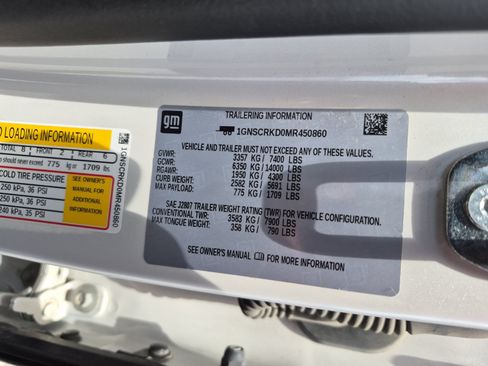 Used 2021 Chevrolet Tahoe RST RWD image 29