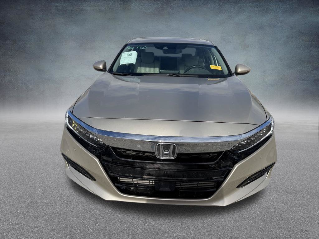 Used 2018 Honda Accord Touring image 9