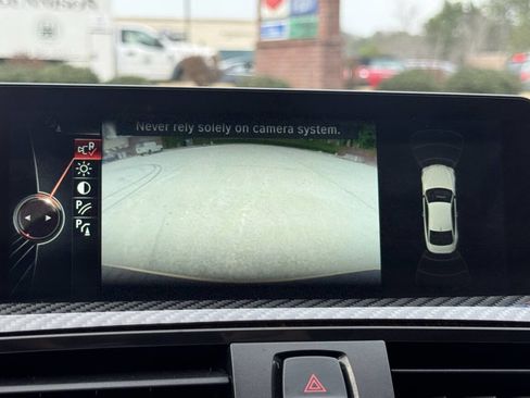 Used 2015 BMW M4 Coupe image 16