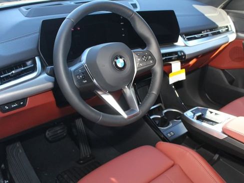New 2026 BMW X2 xDrive28i w/ Technology Package image 12